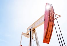 Petróleo cae cerca de US$ 100 por optimismo sobre posible fin a la guerra en Irán