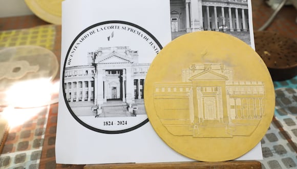 Moneda conmemorativa por el Bicentenario de la Corte Suprema.