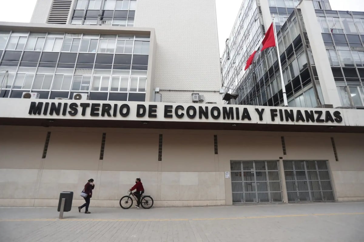 MEF fija fórmula para trasladar feriados al lunes y exceptúa Semana Santa, Fiestas Patrias, Navidad y Año Nuevo. (Foto: Andina)
