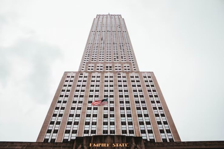 Destacan cenas privadas en el Empire State Building, conciertos a la luz de las velas y actividades creativas con vistas al skyline. (Foto referencial: Freepik)