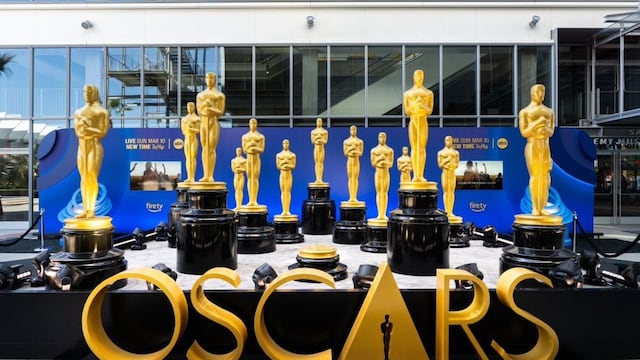 Canapés, saludos y acción: así son los Oscar entre bambalinas