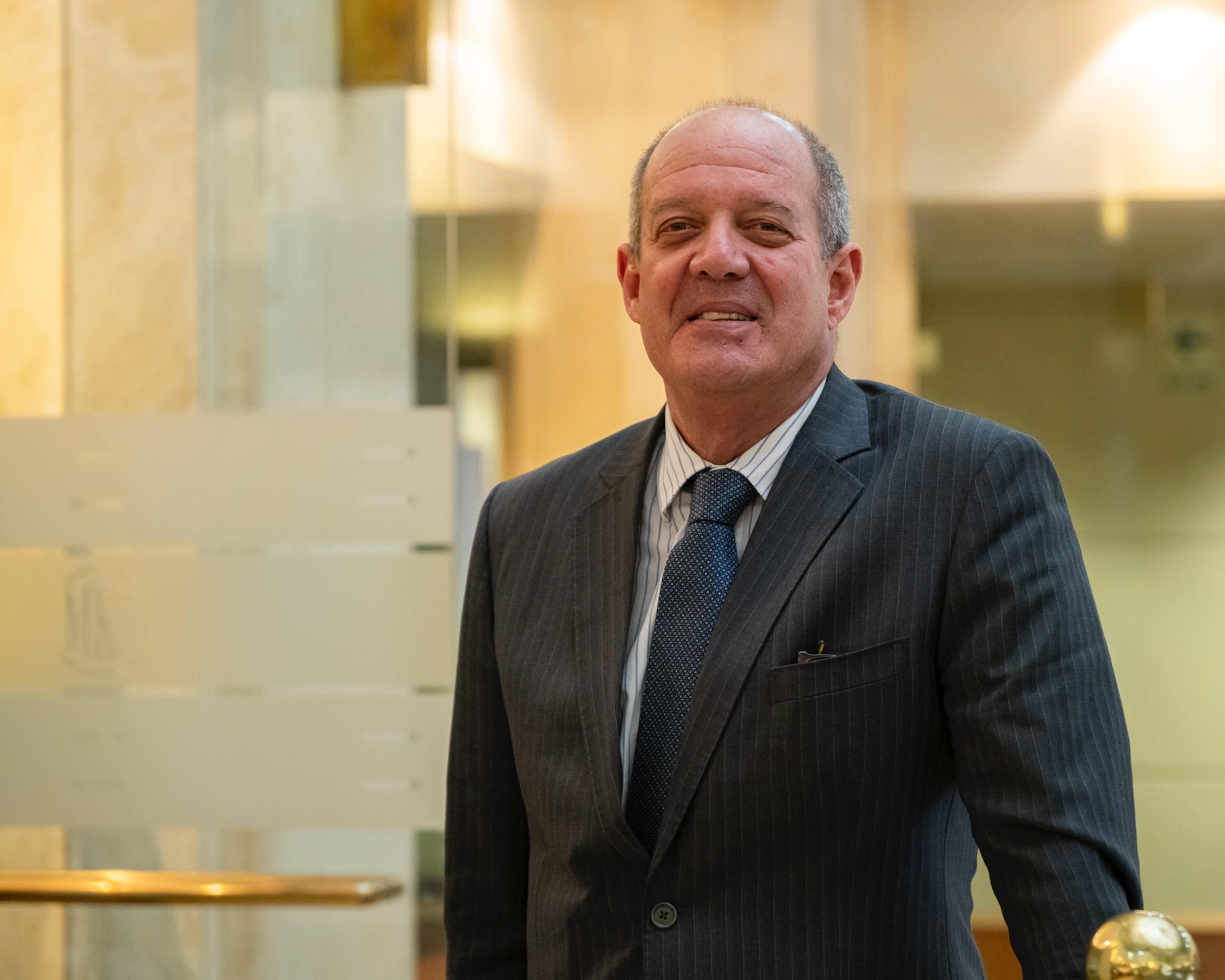 El embajador Carlos Chávez-Taffur resaltó la importancia de la descentralización de las reuniones que se vienen dando y el impulso al turismo de reuniones.