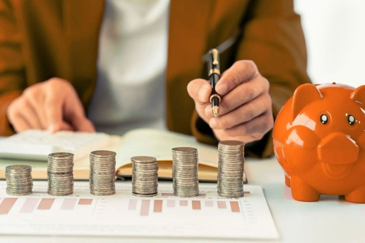 Especialistas coincidieron en que el avance de la educación financiera es clave para evitar decisiones de inversión mal informadas en un contexto de mayor interés ciudadano. Foto: Andina/ Referencial.