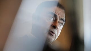 Renault juzga conforme la remuneración de Ghosn y lo mantiene como presidente