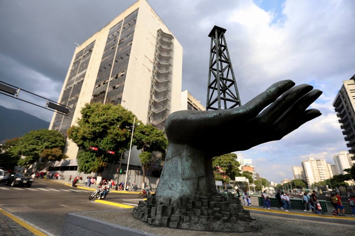 Caracas cuenta con las mayores reservas de petróleo probadas del mundo. (Foto de Pedro MATTEY / AFP)