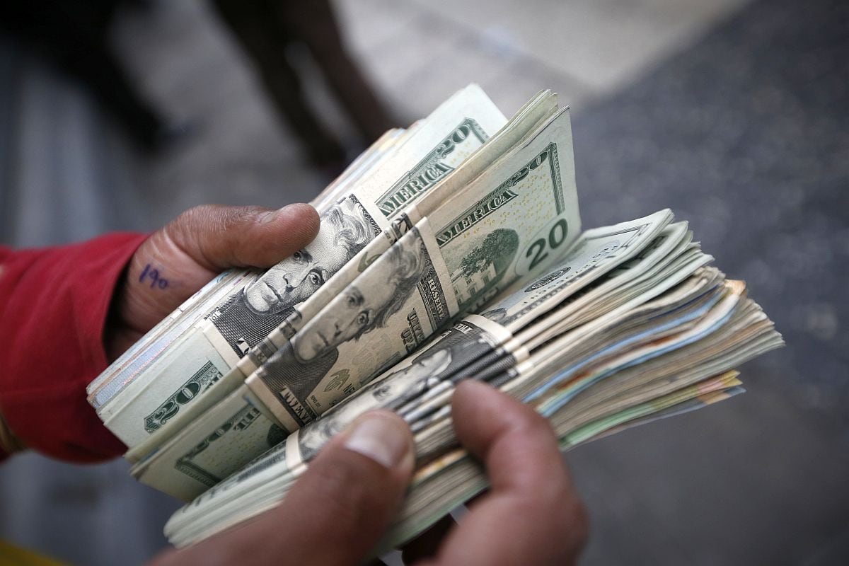 Dólar. (Foto: Jorge Cerdan / GEC)