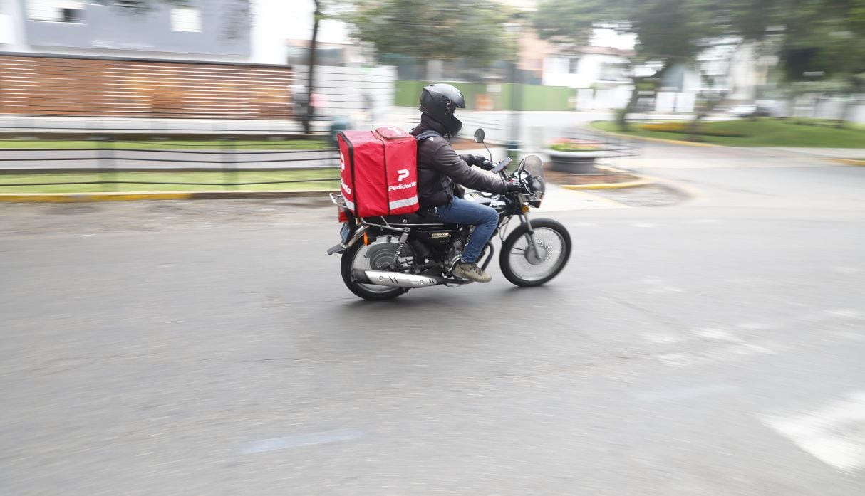 La empresa también comentó que la propina que otorgan los usuarios no forma parte del beneficio que ellos perciben. Foto: Eduardo Cavero (GEC).