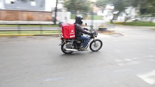 PedidosYa dice que ya no cobra automáticamente propinas, tras sanción de Indecopi