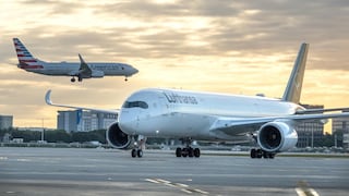 Precio del petróleo ya presiona a la industria aérea: sector “en jaque”