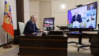 Economía rusa se contrajo solo un 2.5 % en 2022 pese a invasión a Ucrania, según Putin