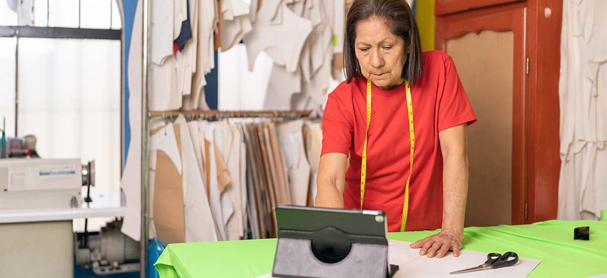 El estudio de Experian precisó también que las mujeres representaron el 50,5 % de los usuarios activos.