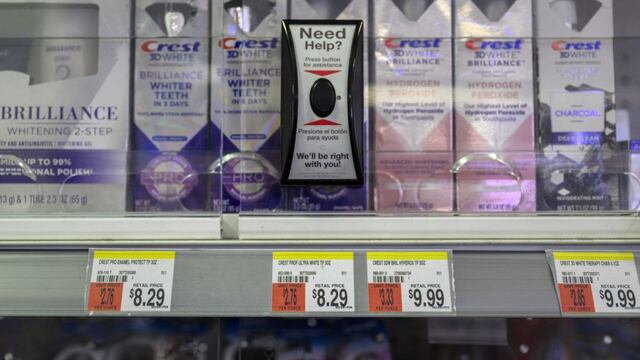 Medidas extremas que han tomado Walmart, Target y otras tiendas para evitar robos en Estados Unidos 