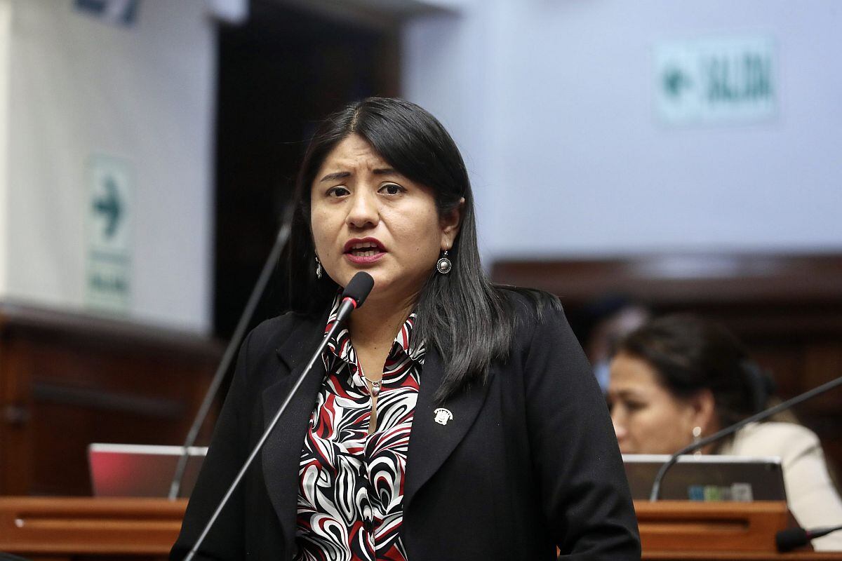 Nieves Limachi, de Cambio Democrático - Juntos por el Perú, deberá pagar una penalidad de más de S/ 47,000. (Foto: Congreso)