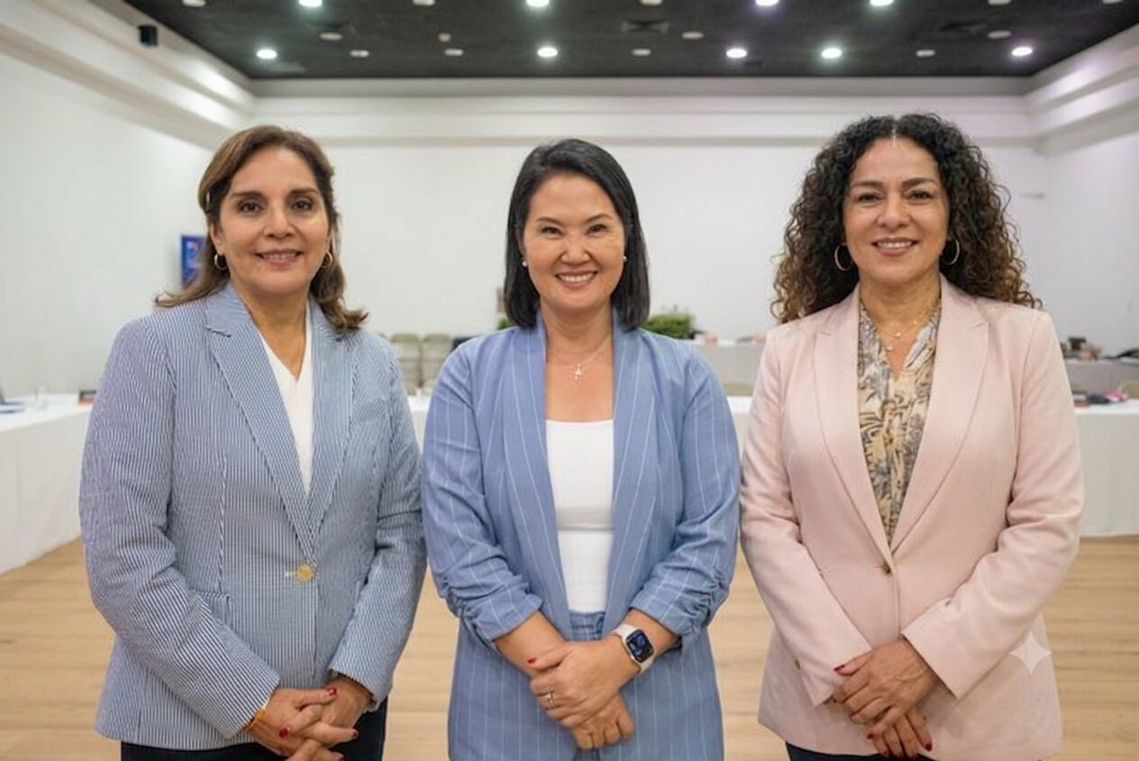 Fuerza Popular designa a Cecilia Chacón y Patricia Juárez como voceras de sus respectivas bancadas en el Congreso Bicameral. Foto: Composición generada con IA.