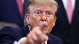 Trump solicita reanudar la construcción del muro fronterizo en Texas