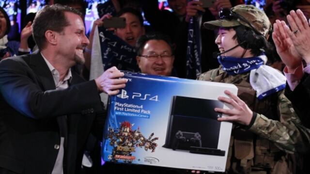 Sony espera que consola PlayStation 4 la rescate