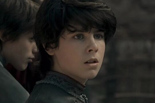 El actor Elliot Grihault interpreta al príncipe Lucerys Velaryon en "House of the Dragon" (Foto: HBO)