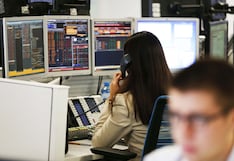 Ola de inversionistas en fondos mutuos es la mayor en 18 años, ¿qué los empuja a tomar riesgo?