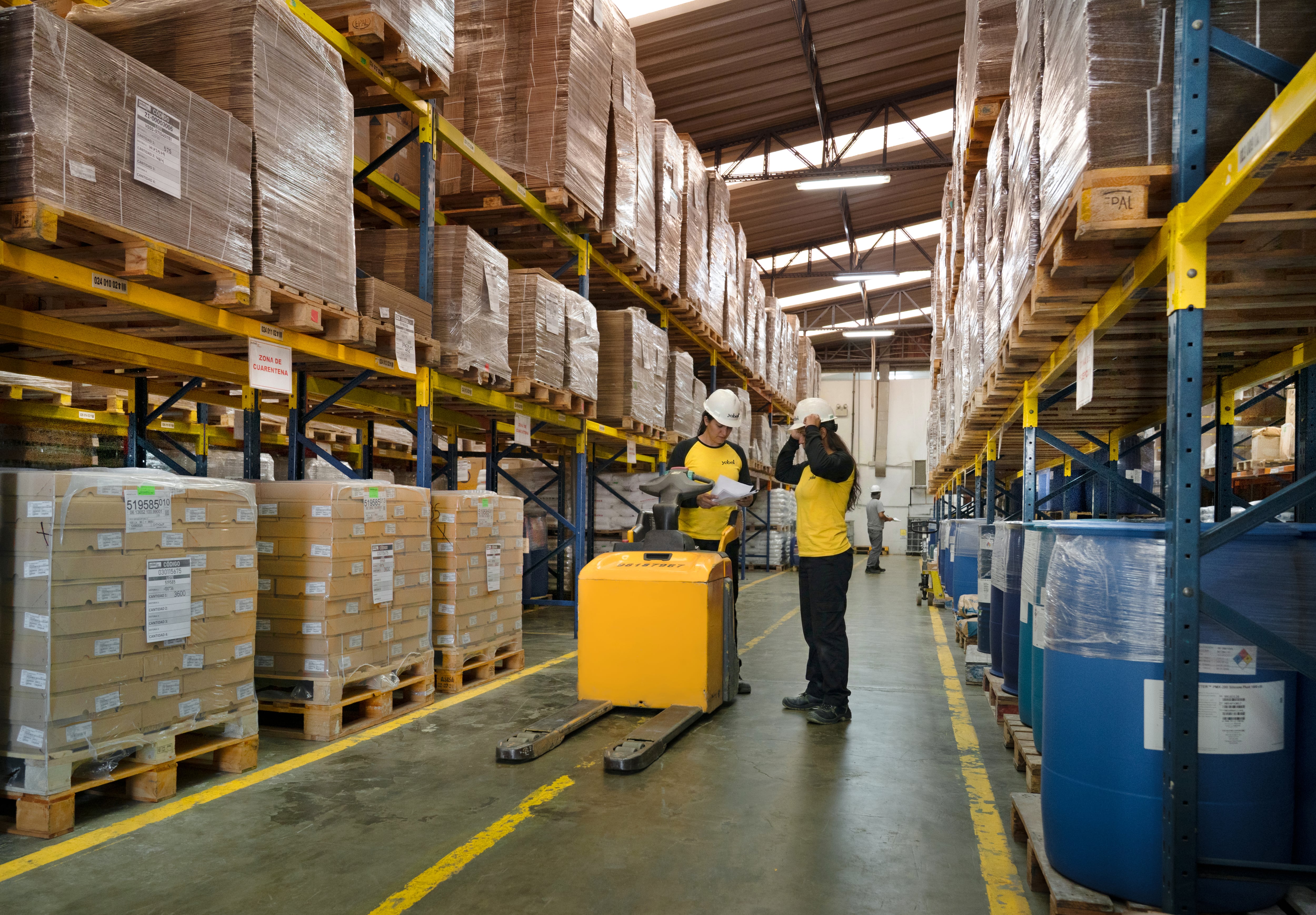 El Centro Logístico El Frutal cuenta con 15,800 m² en su primera fase y capacidad de expansión futura. (Foto: Yobel).