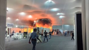 Incendio en la COP30 obliga a evacuar sede en Belém