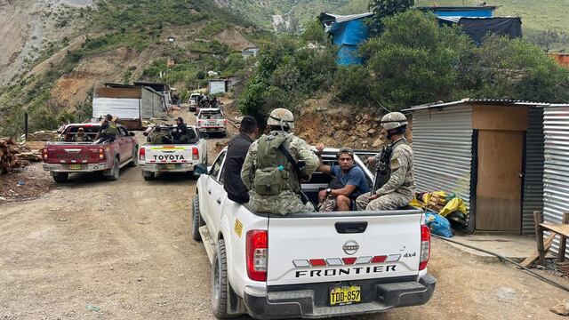 CCLL: Congreso pone en riesgo operaciones policiales en Pataz contra minería ilegal