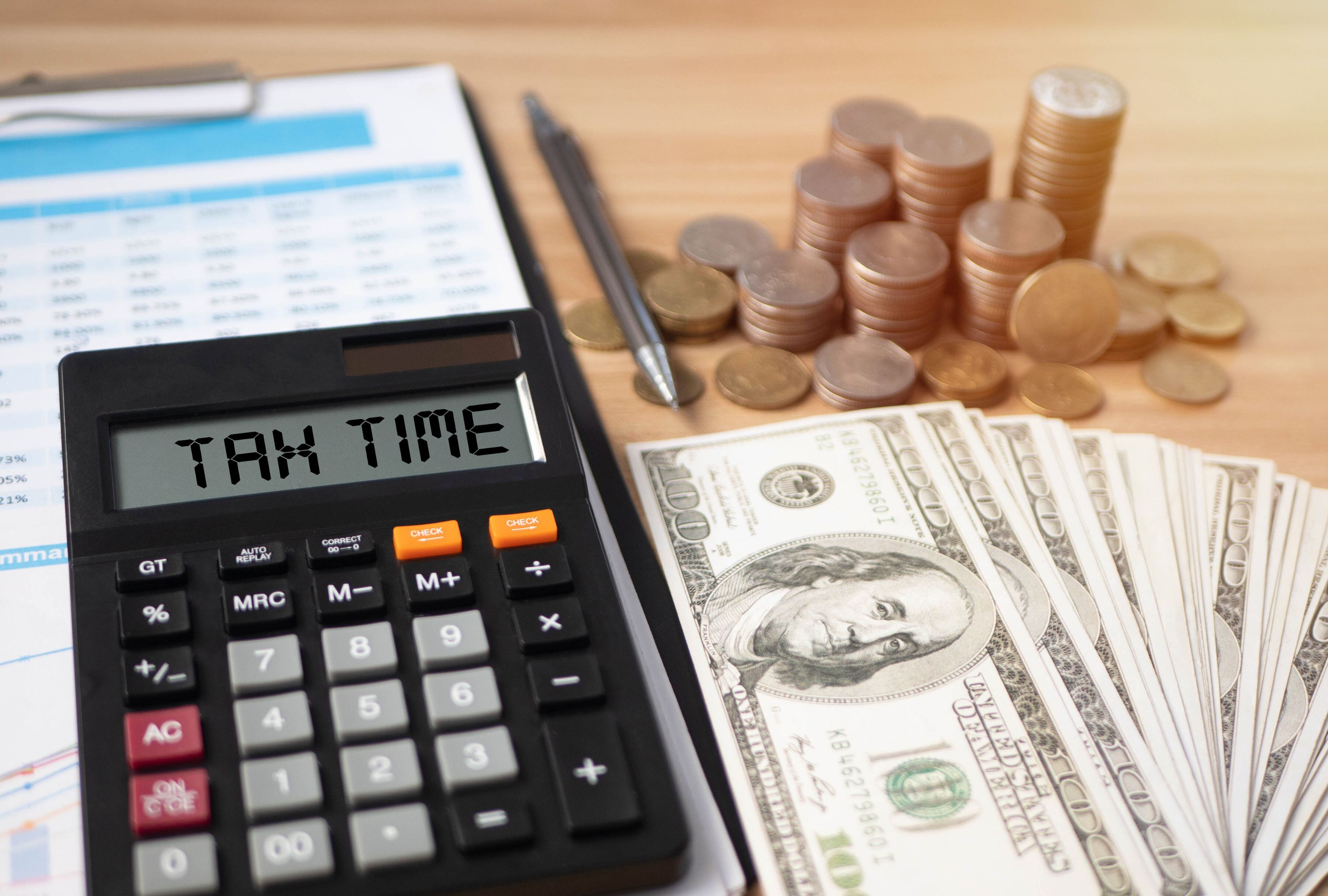 Entre enero y abril 2025 los contribuyentes pueden declarar sus impuestos del año fiscal 2024 en Estados Unidos. (Foto: iStock/Boy Wirat)