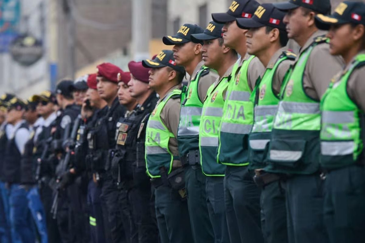 Policía Nacional despliega más de 5 mil efectivos en todo el país por Semana Santa. Foto: Andina
