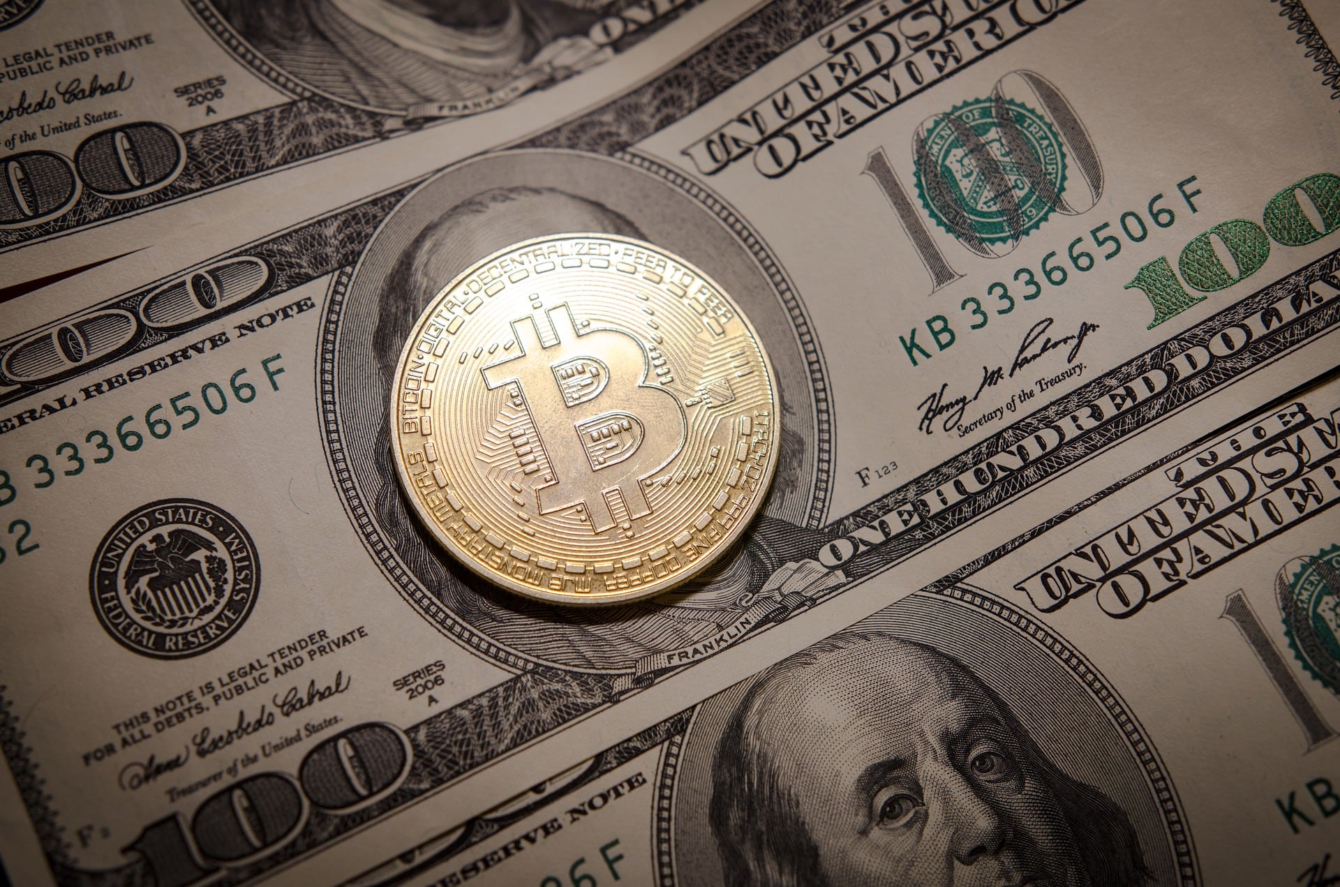 Las stablecoins o criptomonedas estables son divisas digitales que se caracterizan por estar vinculadas a una moneda fiduciaria como el dólar. (Foto: Pixabay)