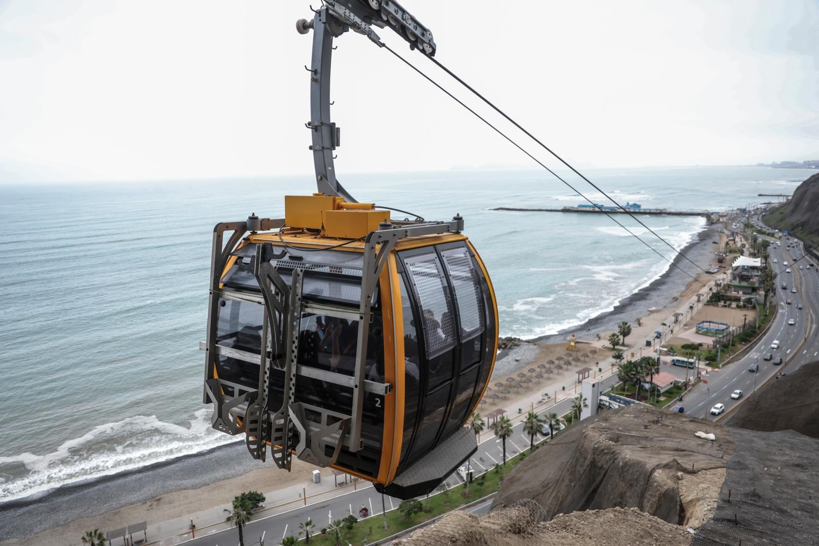 Empresa a cargo de teleférico de Miraflores proyecta ampliar su red a cinco distritos de la Costa Verde