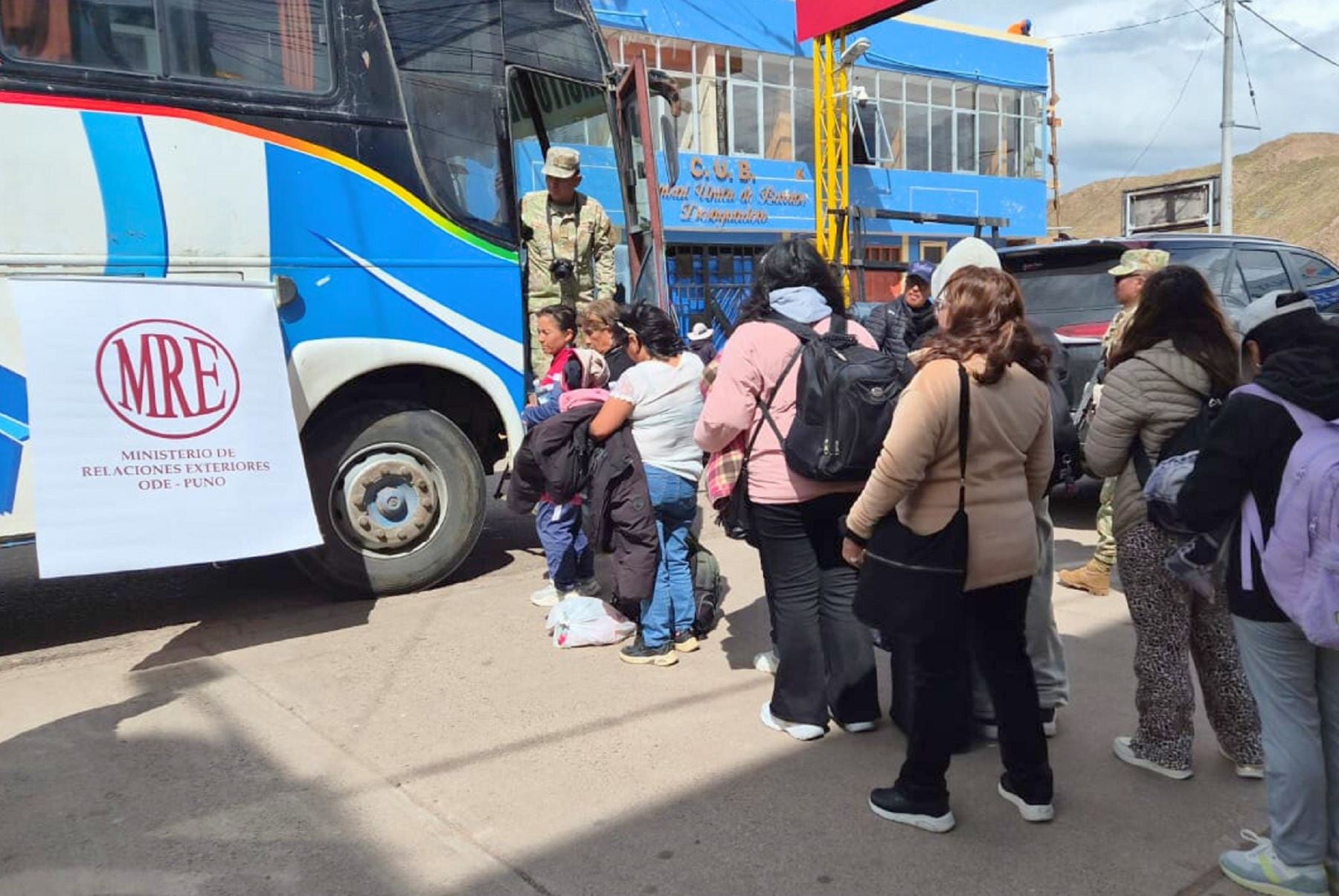 Cancillería informó que 34 peruanos varados por bloqueos en Bolivia regresaron al país. Foto: Andina