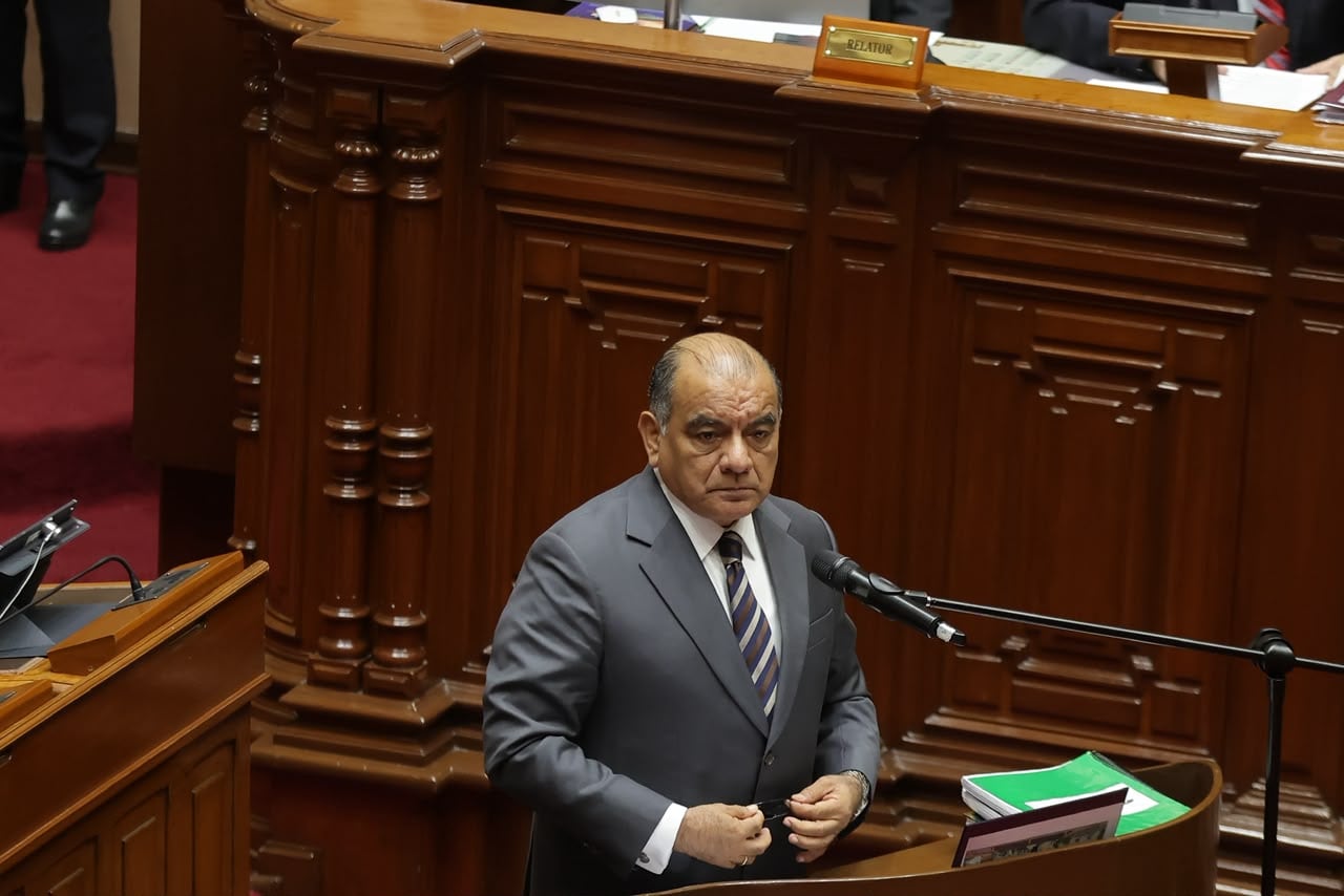 Sesión de interpelación al ministro del Interior, César Astudillo, en el pleno del Congreso. Pidió que la sesión sea privada.
Foto: Hugo Pérez /@photo.gec