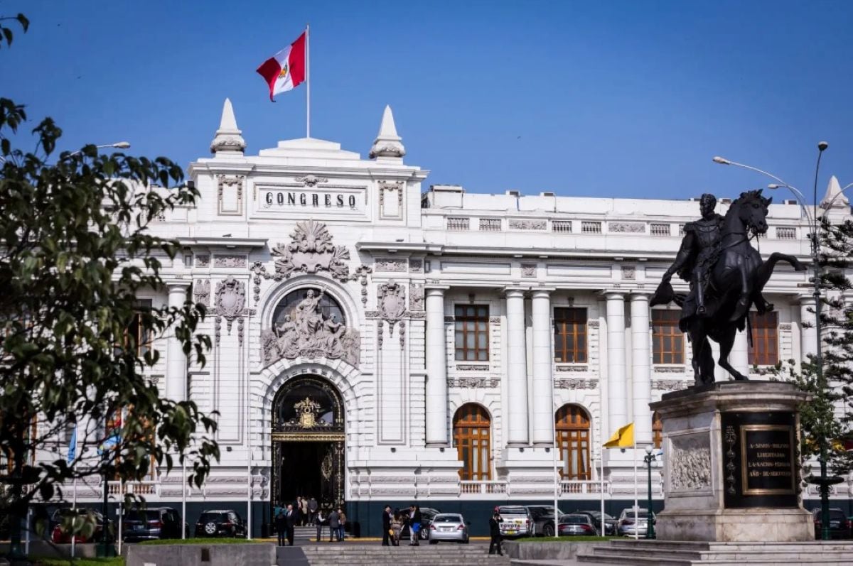 La Comisión de Fiscalización aprobó por unanimidad el dictamen que modifica la Ley Orgánica del Sistema Nacional de Control. Foto: Andina.