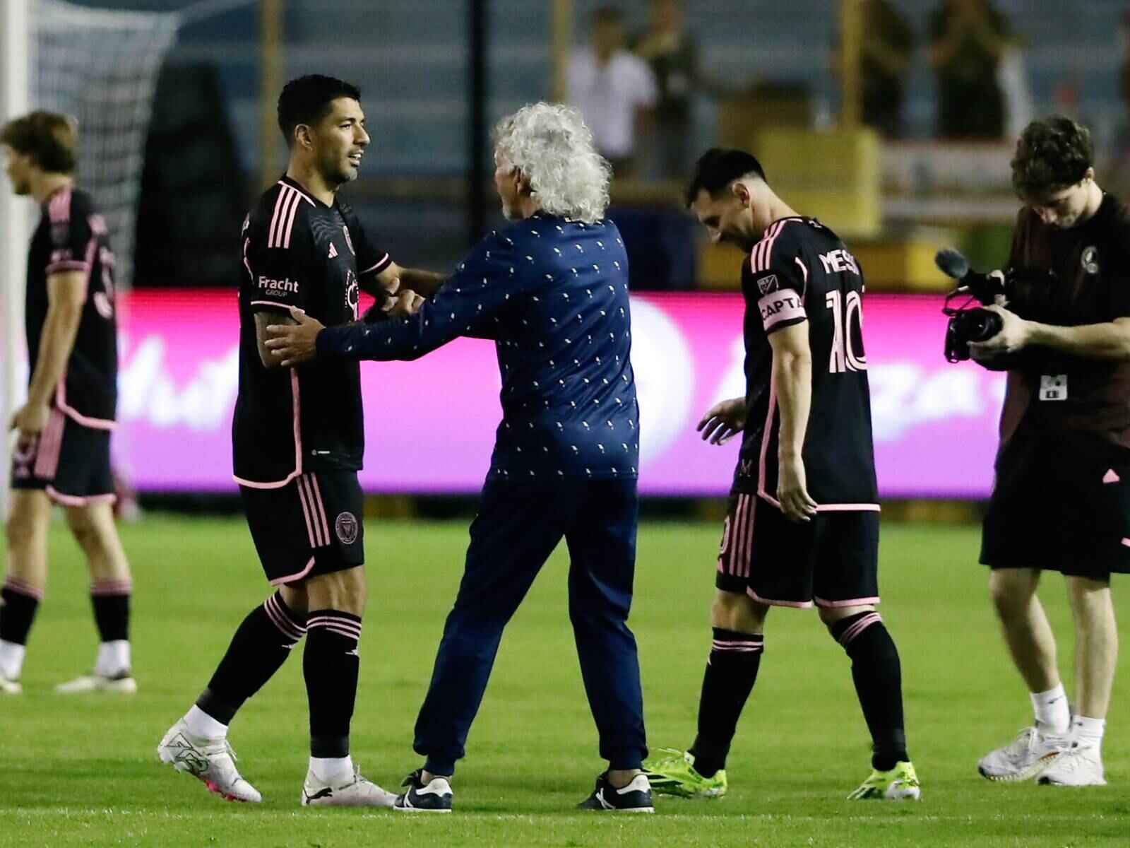 Suárez y Messi volvieron a ser titulares en la derrota del Inter Miami a manos del FC Dallas. (Foto: EFE)