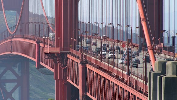 El puente Golden Gate es un puente colgante situado en California, Estados Unidos, que une la península de San Francisco por el norte con el sur del condado de Marin, cerca de Sausalito (Foto: Pixabay)