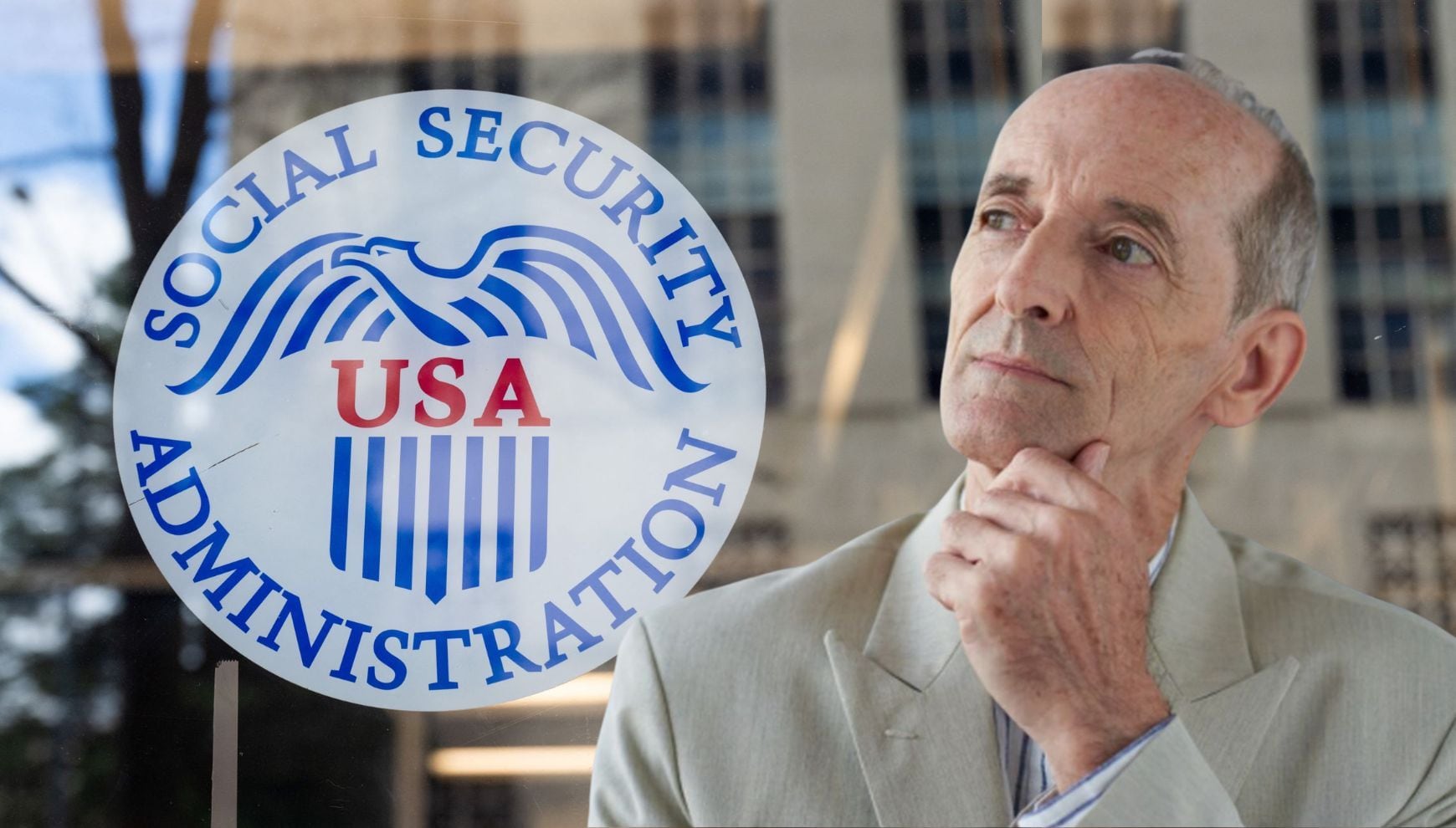 Miles de beneficiarios siguen pendientes del último pago del mes, clave para cubrir gastos como renta, servicios, comida y medicinas (Foto: AFP / Freepik)