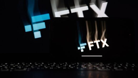 El logotipo de FTX Cryptocurrency Derivatives Exchange en la pantalla de una computadora portátil dispuesta en Riga, Letonia, el 24 de noviembre de 2022. (Fotógrafo: Andre Rudakov/Bloomberg)