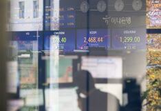 Acciones emergentes caen y el peso mexicano se desploma