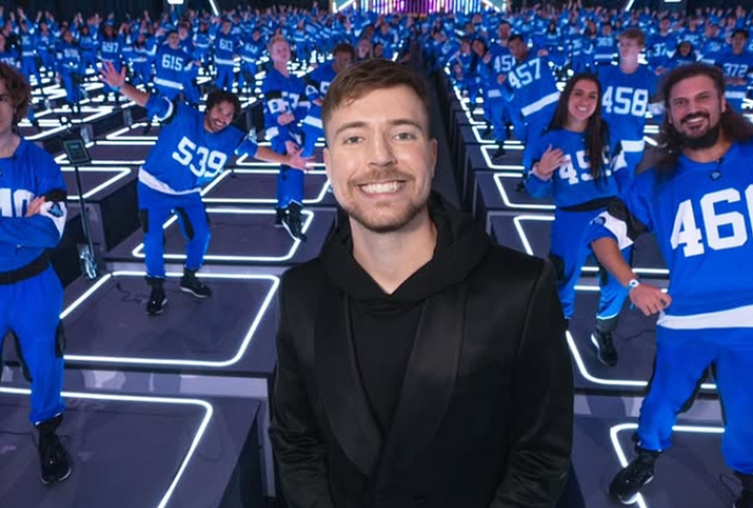 La cadena global de café será patrocinador clave de la segunda temporada del exitoso programa de competencia de Prime Video, que repartirá US$5 millones y llegará a millones de espectadores desde enero de 2026. Foto: MrBeast/ Instagram