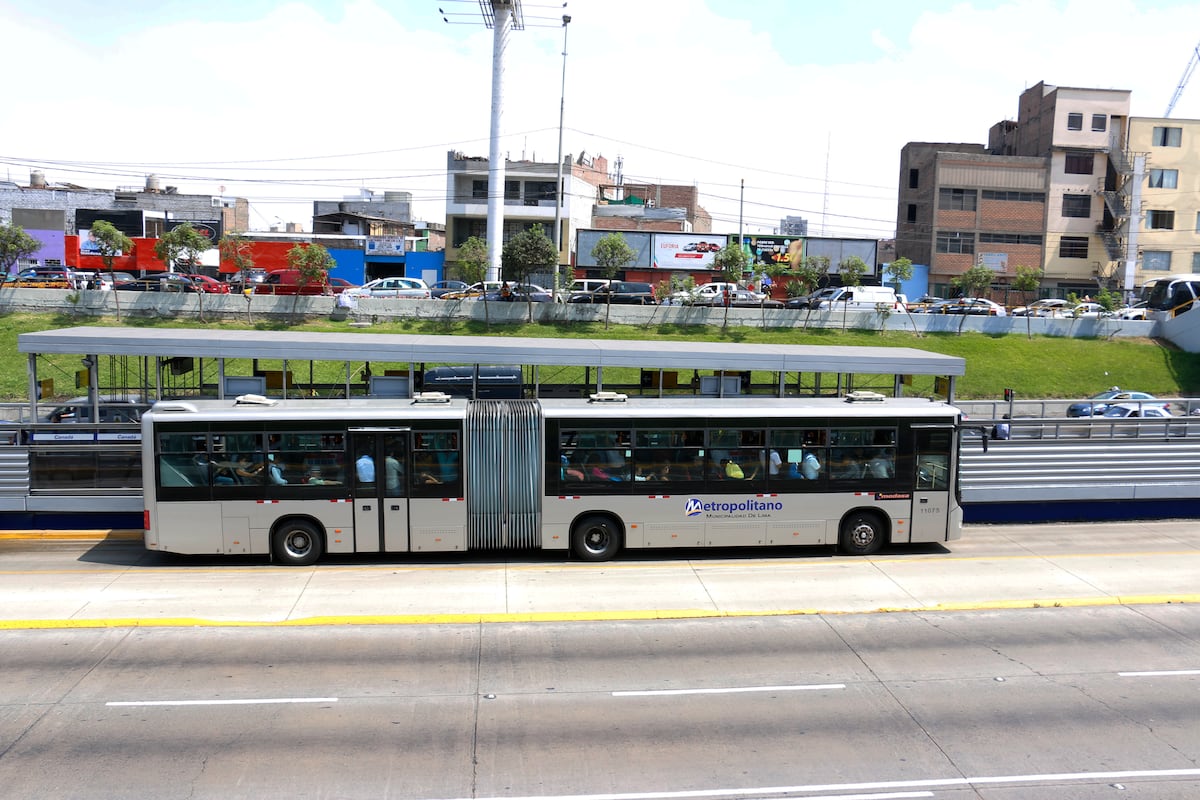 El Metropolitano cuenta con 14 servicios expreso, pero 12 son los que operan durante las horas punta de la mañana y noche. (Foto: Metropolitano)