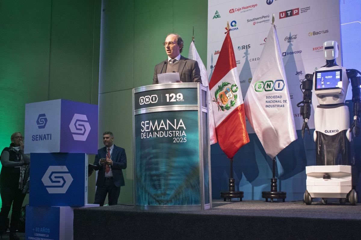 Felipe James, presidente de la SNI inauguró Expo Industrias 2025. Foto: SNI