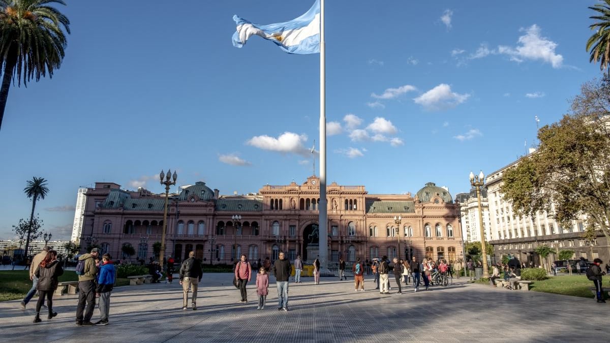 Argentina cambia las reglas de atención en sus hospitales para extranjeros no residentes