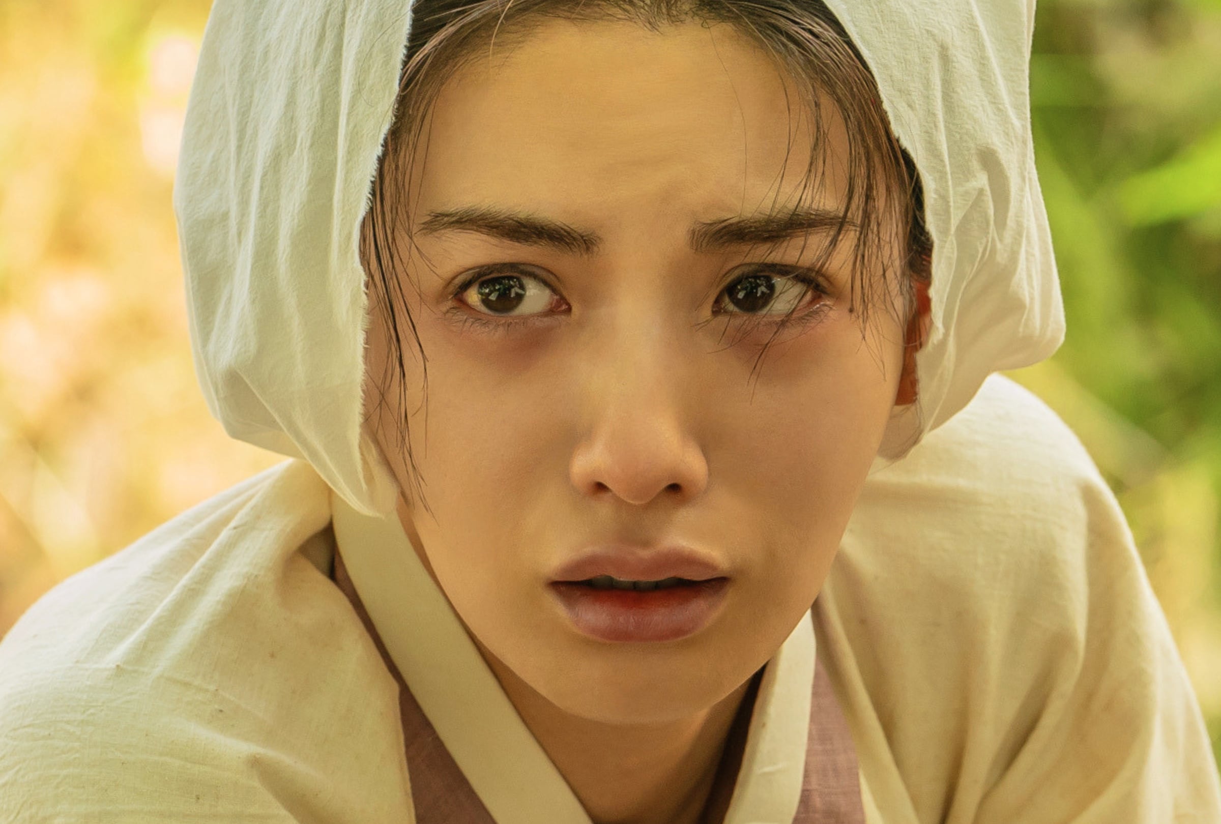 Nana como Hui-yeon en una escena de la serie coreana "El escándalo" (Foto: Cine Forest / Movie Rock / Netflix)