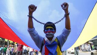 Maduro amenaza con prisión a opositores si hay violencia en marcha en Caracas