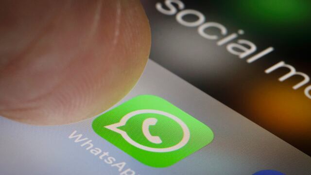 WhatsApp: truco para visualizar los mensajes de un chat grupal sin abrir la conversación  