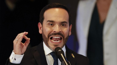 Abelardo de la Espriella habla tras recibir su credencial como presidente electo de Colombia, en Bogotá. Foto: EFE/ Mauricio Dueñas Castañeda