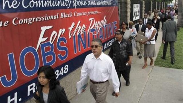 EE.UU.: Solicitudes de subsidios por desempleo caen con fuerza