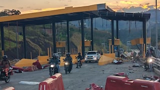 Explotan peaje en Colombia, un día después de la toma de mando de De la Espriella