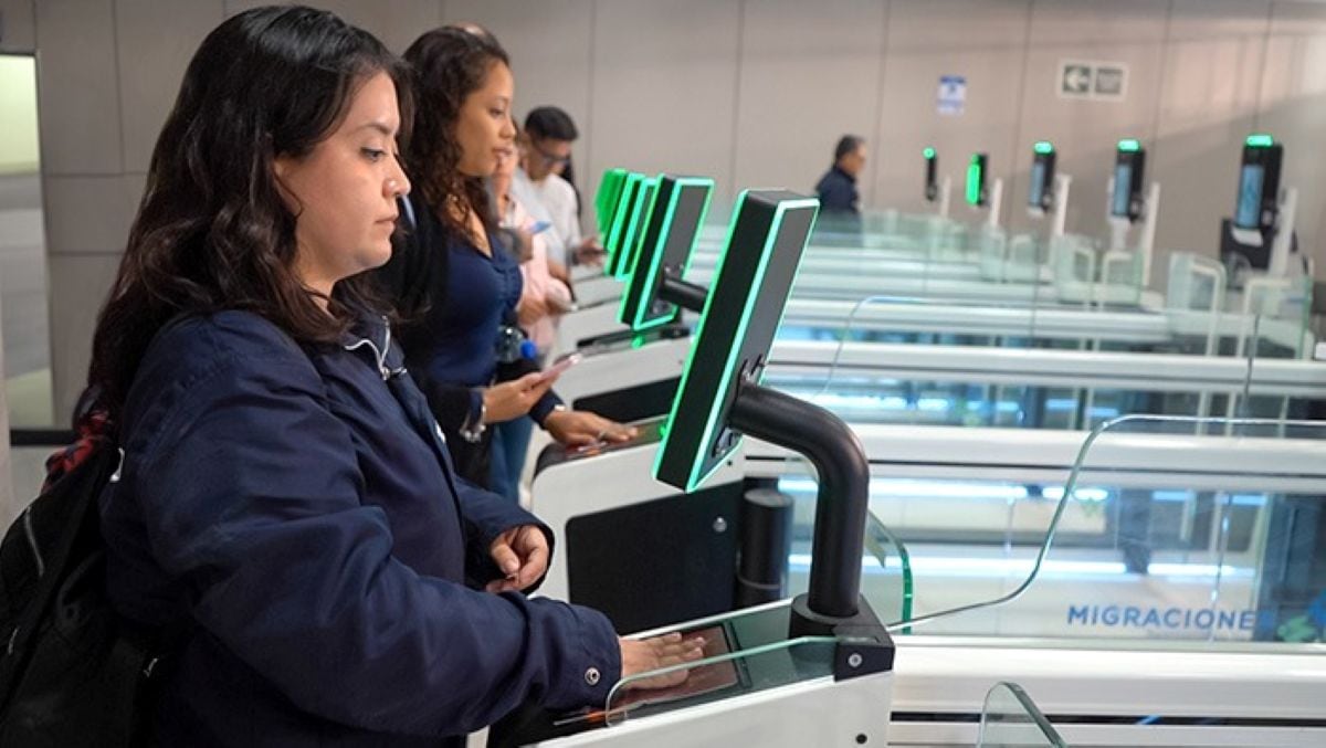Modernización del control migratorio reducirá colas, optimizará tiempos y reforzará la seguridad en el nuevo terminal aéreo. Foto: Migraciones.