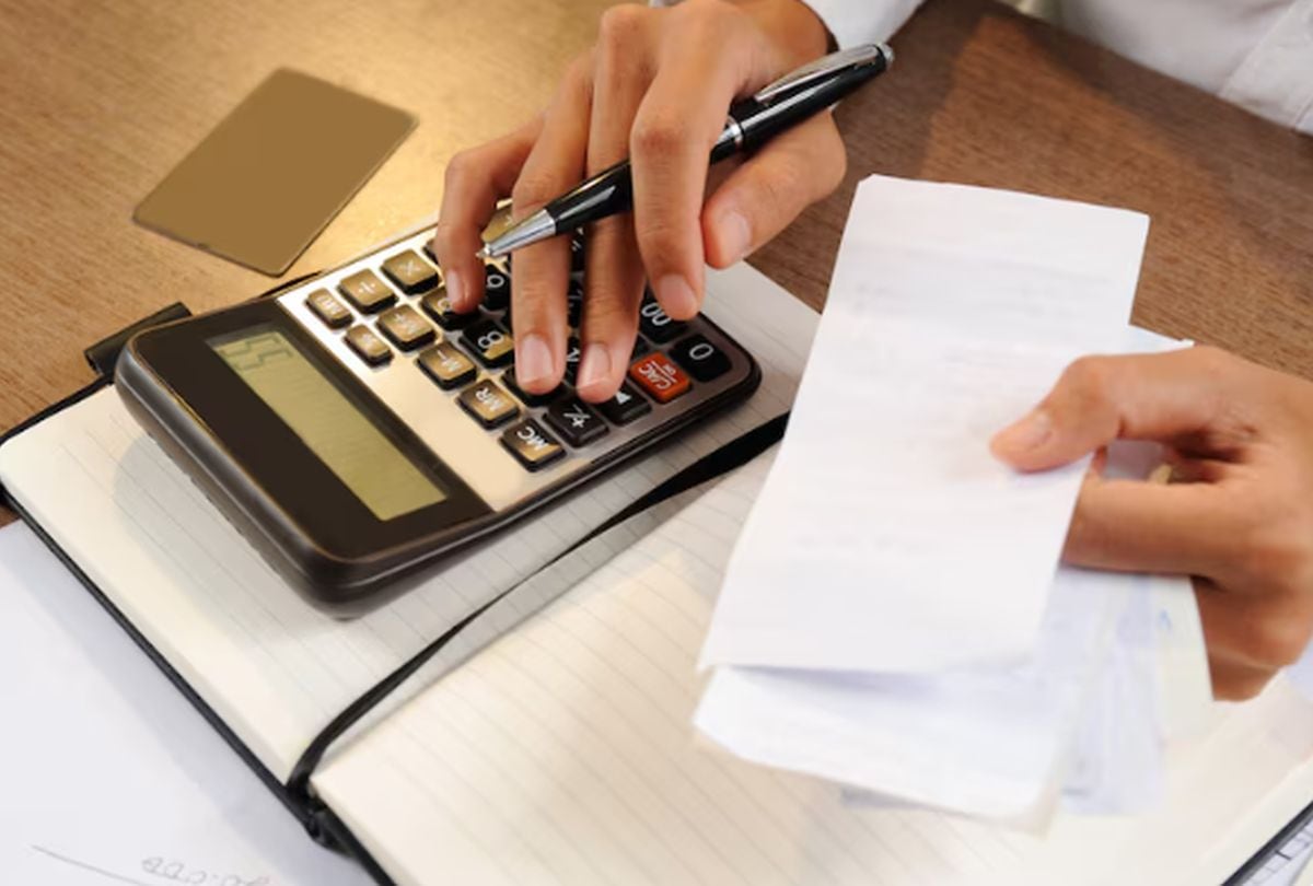 A medida que se acerca el 15 de abril, muchos contribuyentes todavía no declaran y se arriesgan a multas; conocer las prórrogas y planes de pago puede marcar la diferencia (Foto: Freepik)