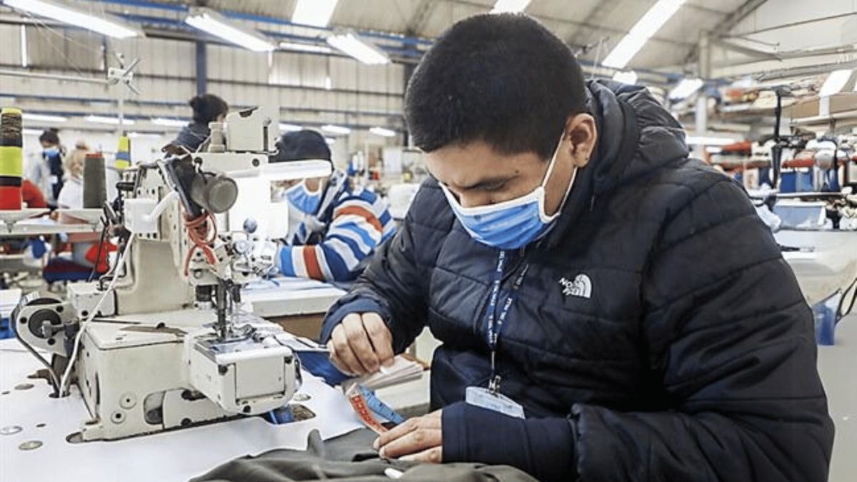 7 de junio del 2011. Hace 15 años. Textil San Cristóbal cerrará planta de producción de telas.